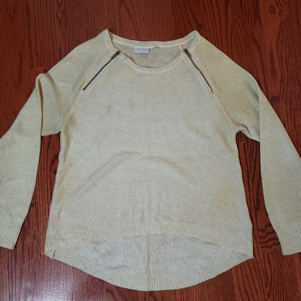 Women's Top
